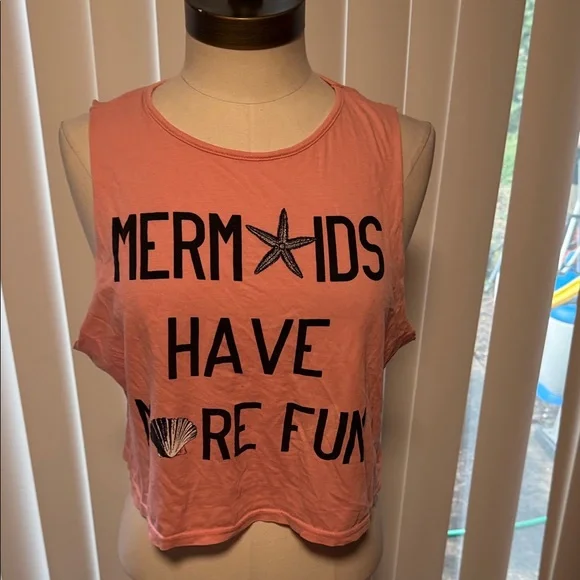 Atmosphere Pink Graphic Crop Top size 8 in excellent condition
#150/3tt - Picture 3 of 11